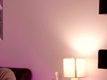 flirty fawn