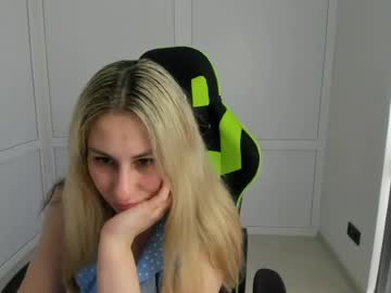 julia sunshinee