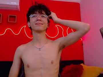 twink sebas7